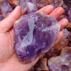 Volcanic cave crystal rough stone